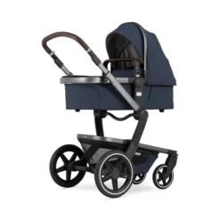Joolz Day+ Kinderwagen Navy Blue Bundle -Kinder Komfort joolz day cot navy blue perspective 2