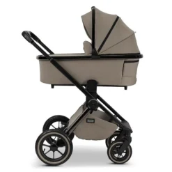 Moon Gio Plus Kombi-Kinderwagen Mud/black Chrome Zubehör Bundle -Kinder Komfort k24 gioplus 64940610 wanne mud 622 3 right 1
