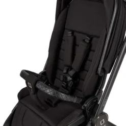 Moon Resea Plus Kinderwagen Black/black Matt Zubehör Bundle -Kinder Komfort k24 reseaplus 64940530 sportsitzgurtsystem black 633 1