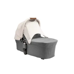 Nuna MIXX Next Babywanne Birch Inklusive Regenverdeck -Kinder Komfort nuna mixxnext carrycot birch angle dd gl