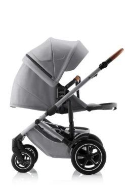 Britax Smile 5Z Sportwagen Frost Grey -Kinder Komfort smile 5z frostgrey anthrazite brownhandle 01 rwf lieflat 2023