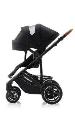 Britax Smile 5Z Sportwagen Galaxy Black - GreenSense -Kinder Komfort smile 5z galaxyblack black brownhandle 01 fwf canopyextended 2023